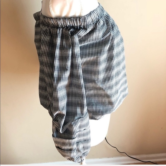 ⭐️Romeo and Juliet Couture Off the Shoulder … - Picture 2 of 8